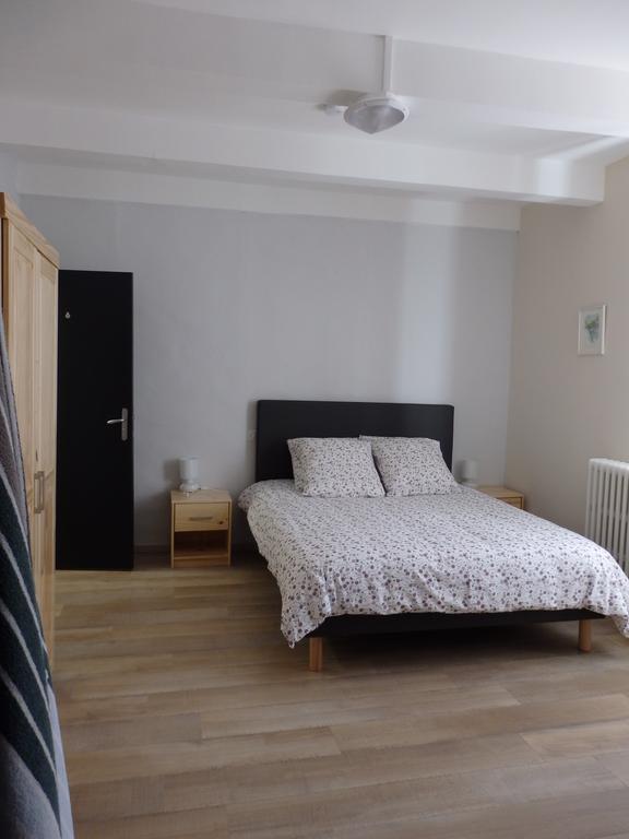 Le Merlanson Chambres D'Hotes Bez-et-Esparon Exteriér fotografie