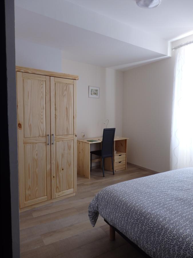 Le Merlanson Chambres D'Hotes Bez-et-Esparon Pokoj fotografie